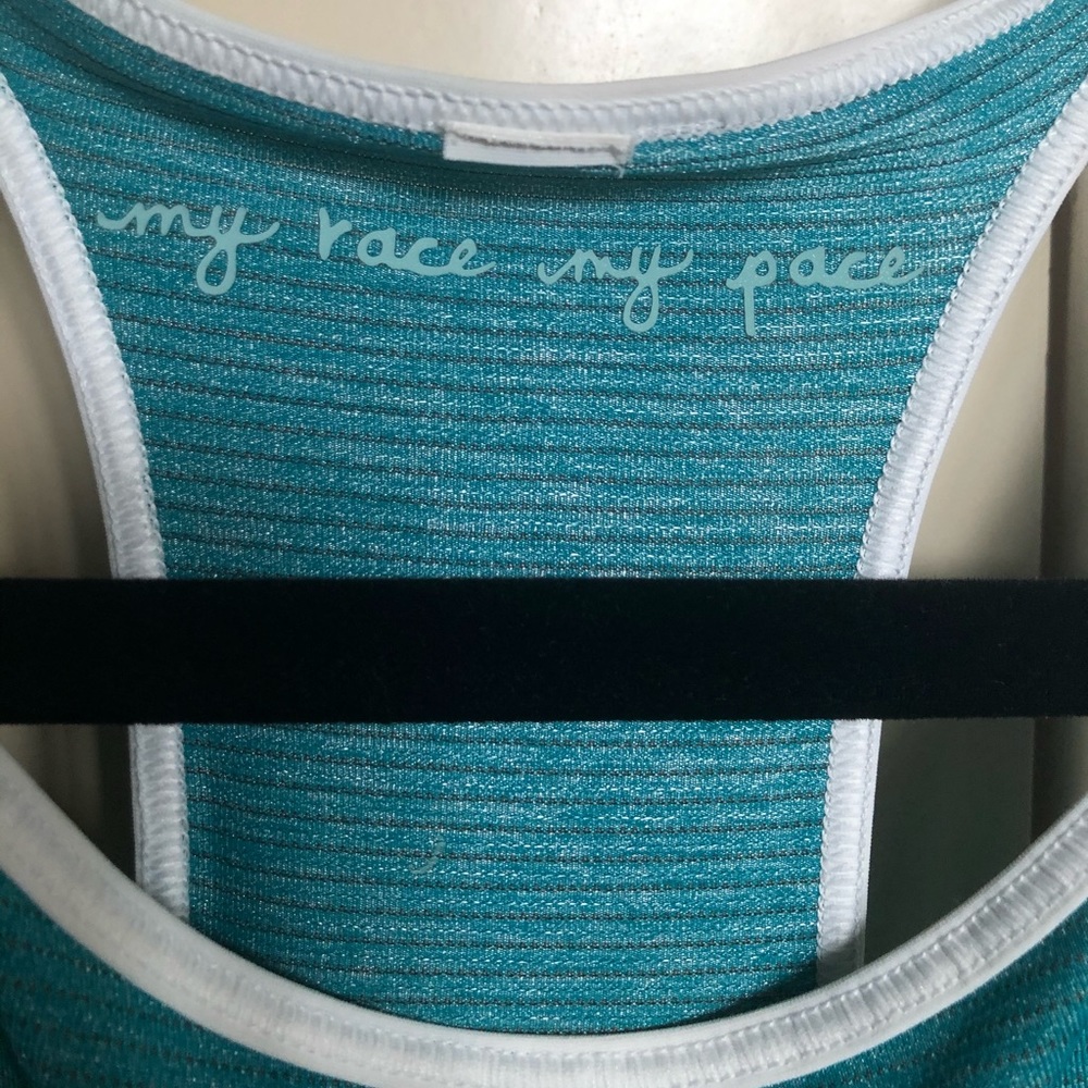 Lululemon Racerback Tank (8) - Picture 4 of 6